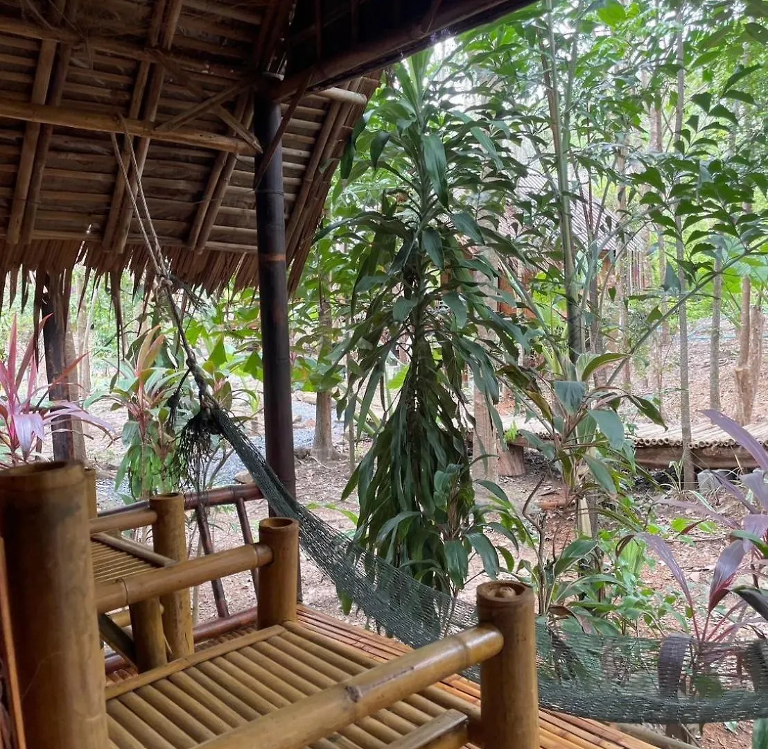 Проживание в семье Апартаменты Dahla Lanta Hut Ко-Ланта