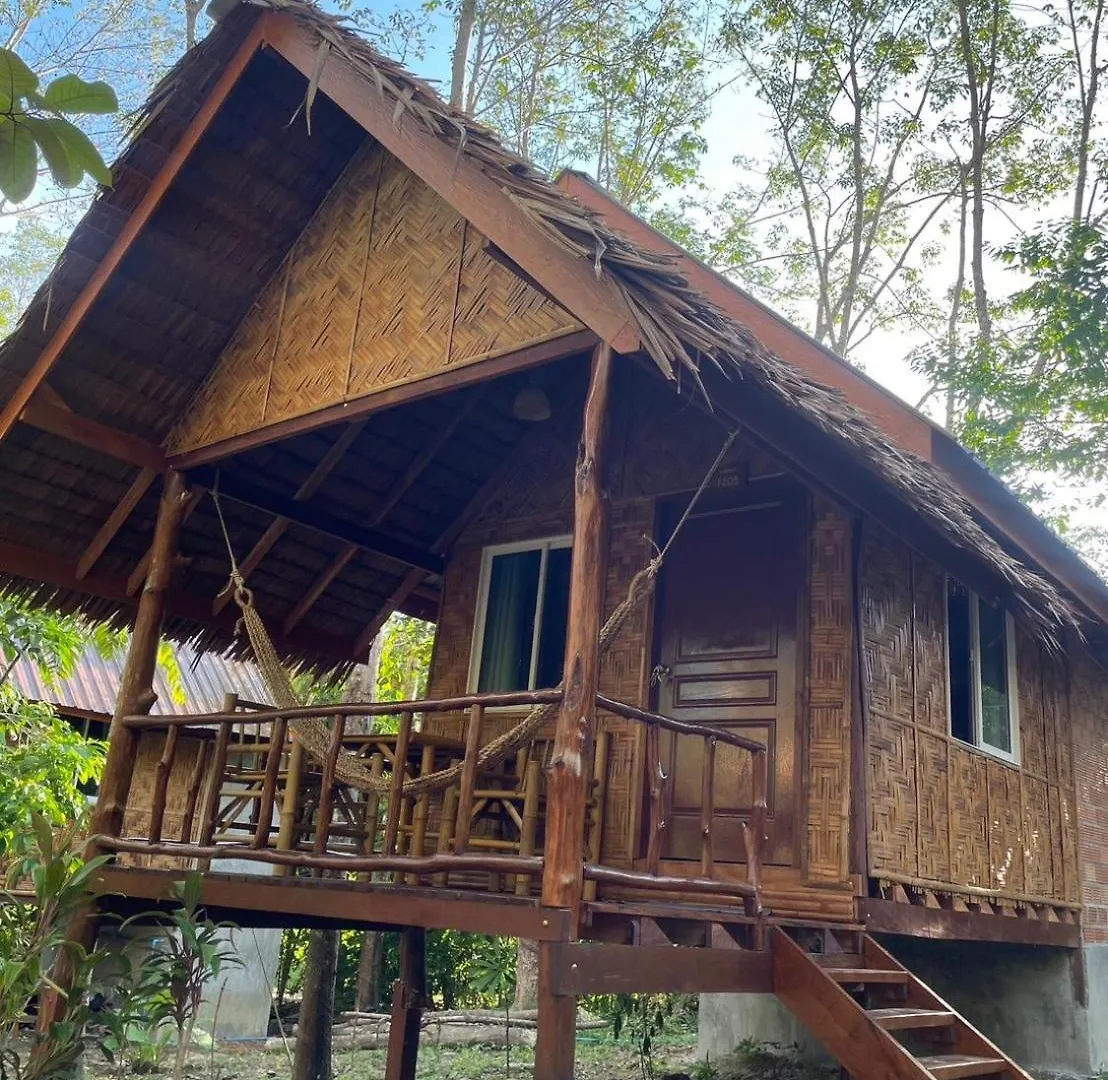 Апартаменты Dahla Lanta Hut Ко-Ланта