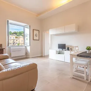 https://trastevere-at-heart.it-romehotels.com